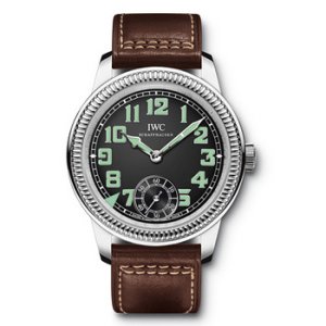 IW325401-iwc-pilots-watch-hand-wound-stainless-steel.jpg