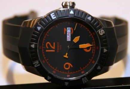 Tissot-T-Navigator-Orange-2.jpg