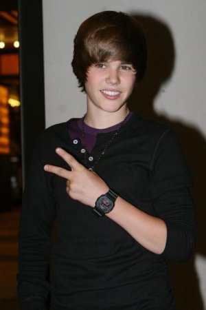 justin-bieber-and-casio-g-shock-g-force-military-mens-watch-gallery.jpg