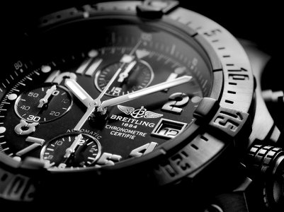 breitling-avenger-blacksteel-mexican-eagle-chronograph-2.jpg