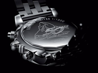 Breitling-Chronomat-44-GMT-Patrouille-Suisse-50th-Anniversary-satovi-4.jpg