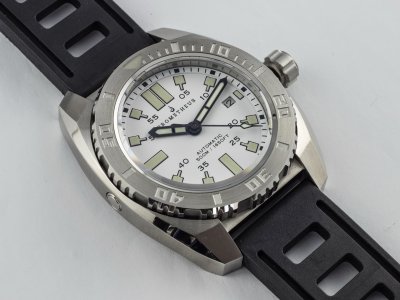 PROMETHEUS Piranha 500M 03.jpg