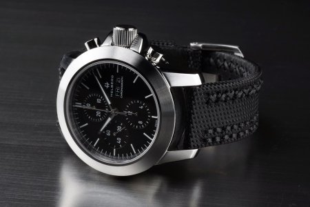 HELBERG CH3 Chronograph 300M 01.jpg