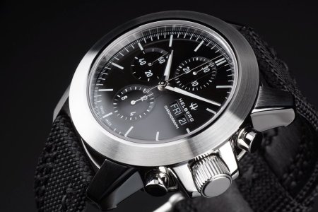 HELBERG CH3 Chronograph 300M 04.jpg