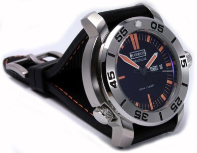 nautilus3.jpg nautilus3.jpg