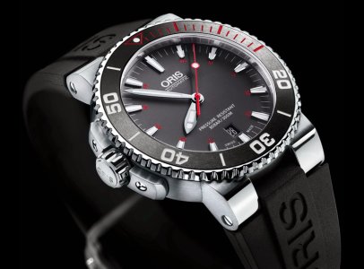 1-Oris-Aquis-Red-Limited-Edition-watch-satovi.jpg