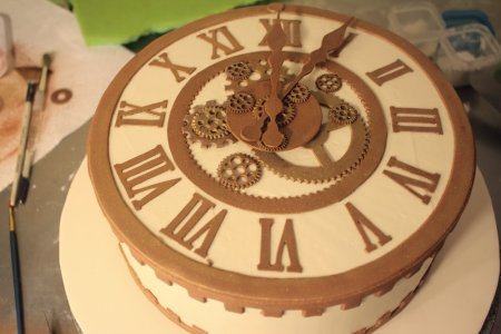 clockCake12.JPG