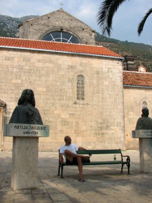 Ja u sredini u kontrasvetlu.jpg