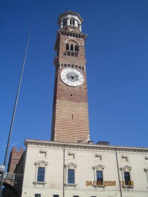 verona.jpg verona.jpg