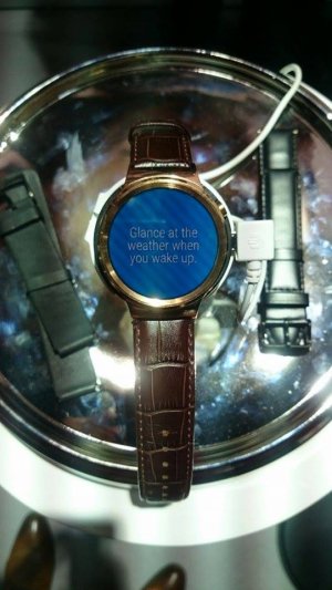 Huawei-Watch.jpg Huawei-Watch.jpg