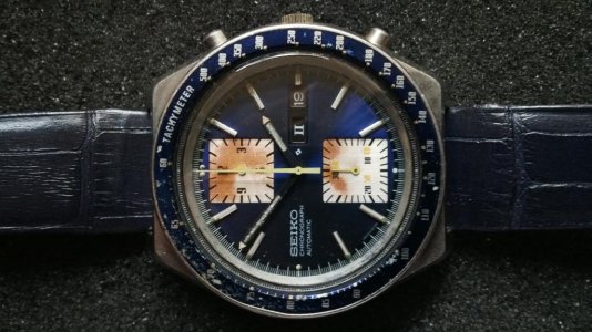 hooded lugs 2.jpg hooded lugs 2.jpg