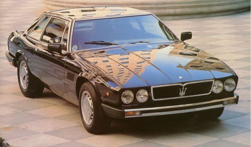 SLIKA 2 maserati-kyalami-03.jpg