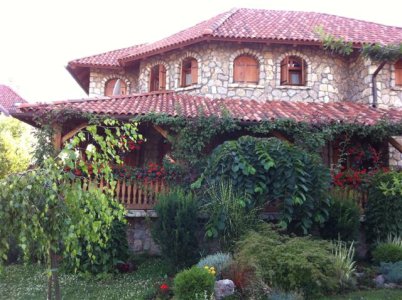 2IMG_0757 (Small).jpg