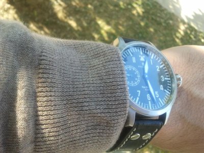 2011-10-28 12.23.12.jpg