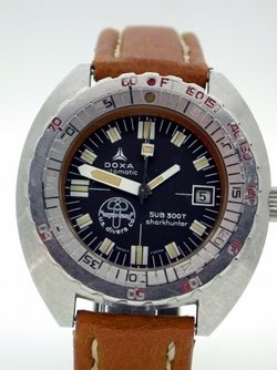 Doxa Sub 300T.jpg
