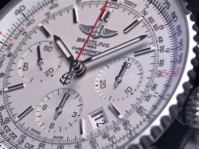 100.navitimer 01 limited 43mm (1).jpg