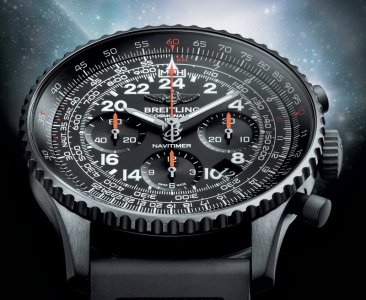 104.Breitling-Navitimer-Cosmonaute-Blacksteel-3.jpg