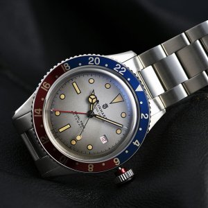 STEINHART-Ocean-One-Vintage-DUAL-Time-satovi-watches-5.jpg