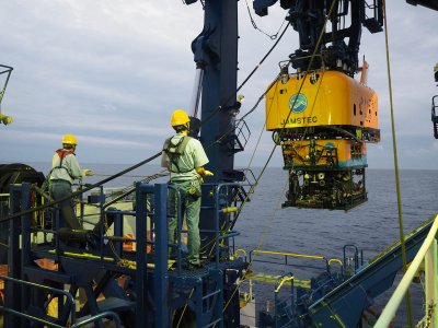 KAIKO7000II_2.jpg KAIKO7000II_2.jpg