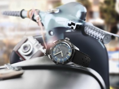 ORIS Divers SIXTY-FIVE Deauville BLUE 06.jpg ORIS Divers SIXTY-FIVE Deauville BLUE 06.jpg