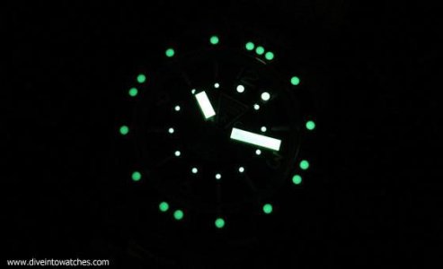 ZRC_Grands_Fonds_300_Marine_Nationale_Lume_WatchTime_2015.jpg