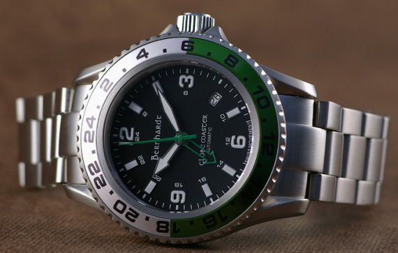 berhardt-globemaster-green-watch1.jpg