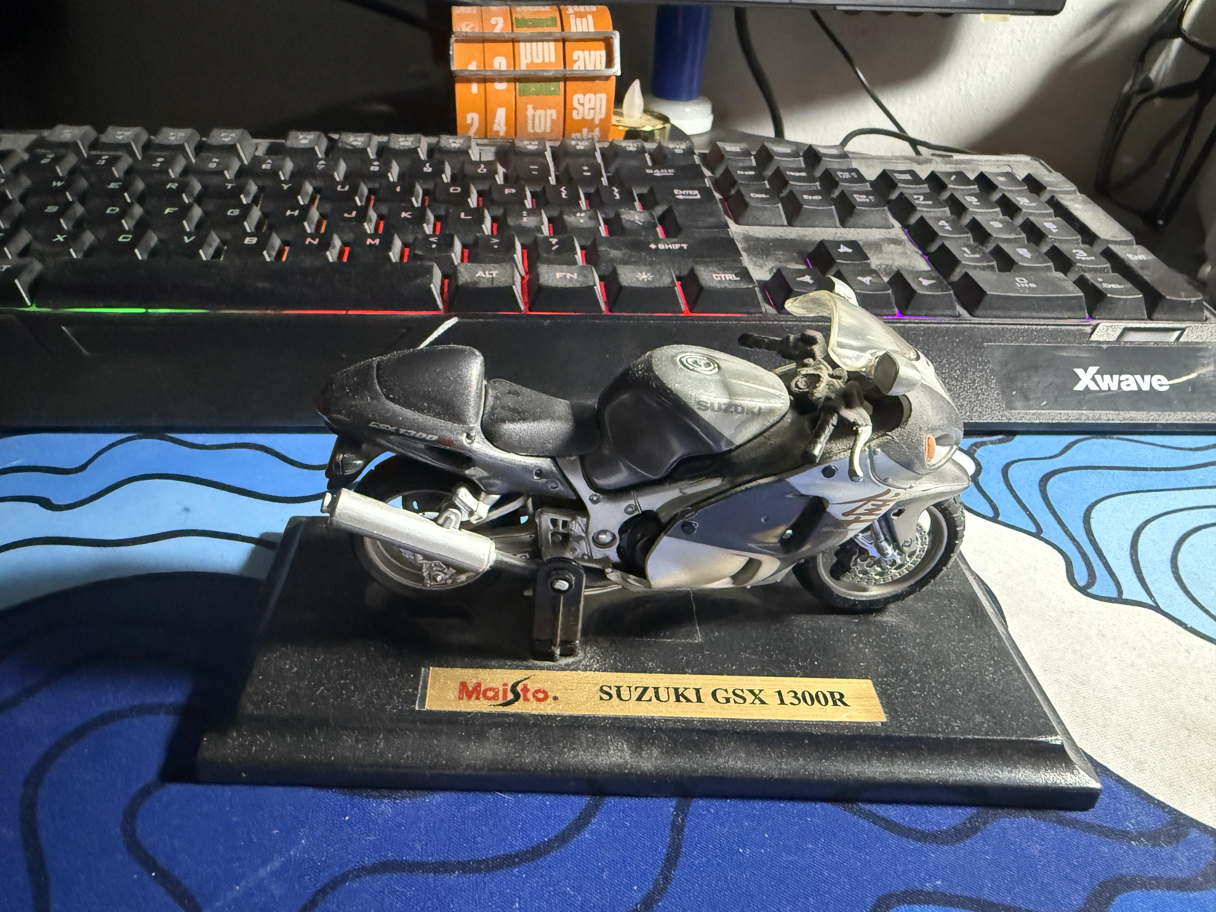 f896c222c2671641d09744f8581ce4a1.dng